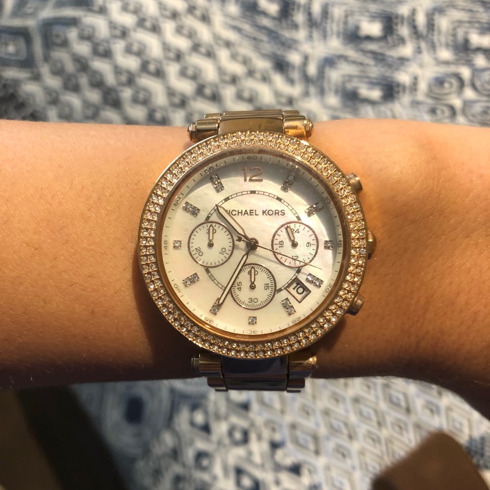 Michael Kors rose gold watch